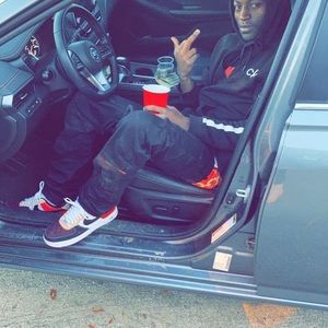 Meet your Posher, Anthony